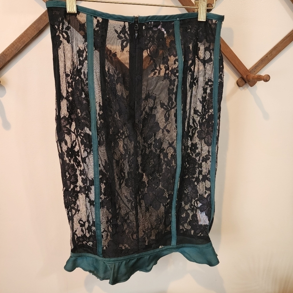 House of CB London Sheer Black Lace Skirt Size Small Evergreen Ruffle Trim - Picture 6 of 10